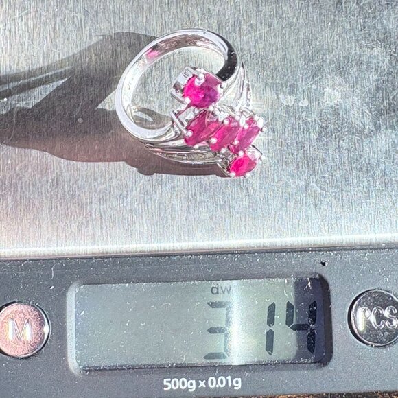 VTG Sterling Silver 925 Garnet Five Stone Prong Set Statement Ring Size 7 - Picture 10 of 11